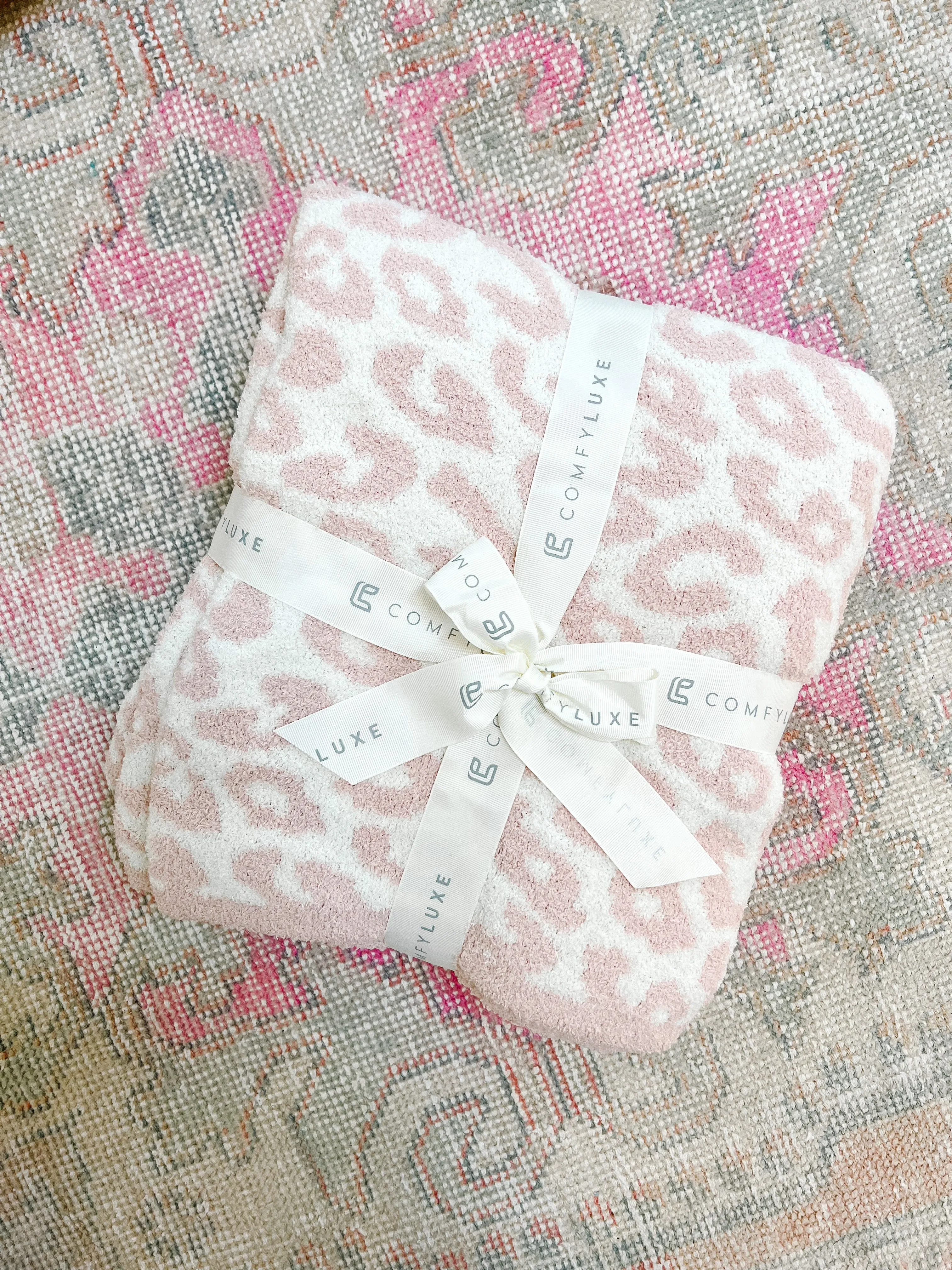 Comfy Luxe Blankets