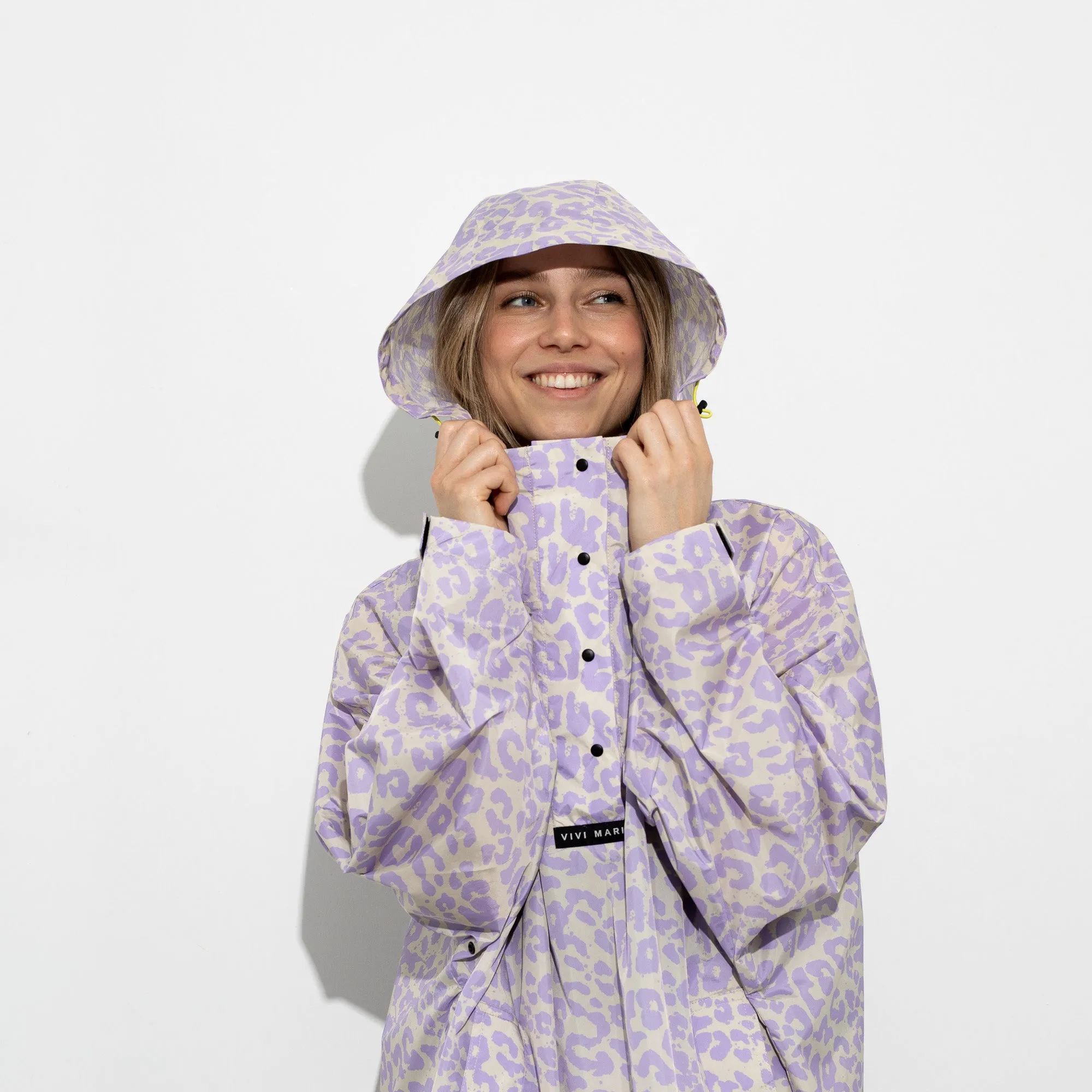 Raincoat leo splashes lavender/grey