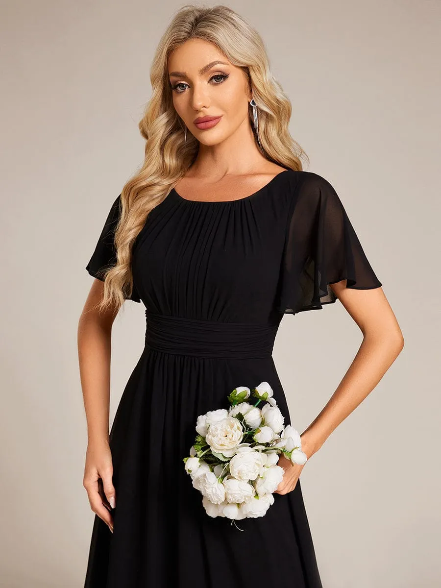 Simple Chiffon Pleated A-Line Round Neckline Dress in Black